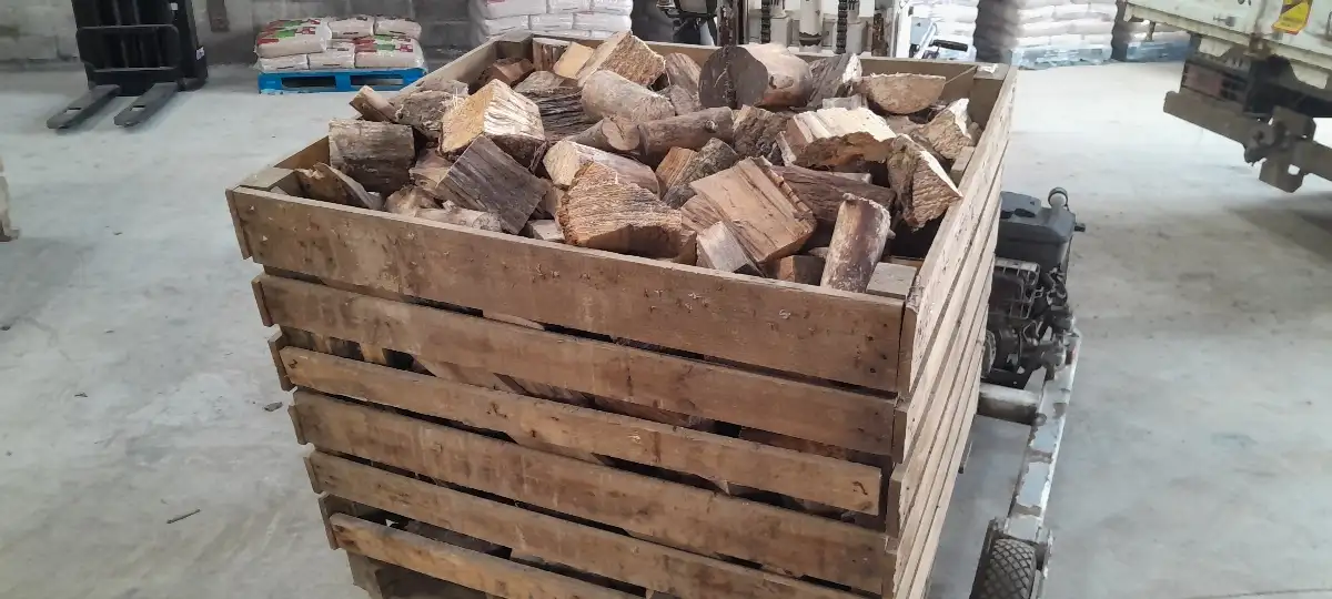 Palox de chutes de bois